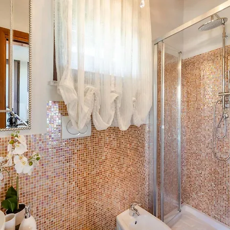 Luxury Opposite Darsena *
