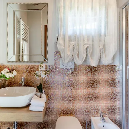 Luxury Opposite Darsena *